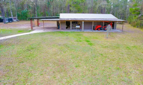 8063 Sycamore Lane W Jacksonville FL 32219