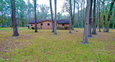 8063 Sycamore Lane W Jacksonville FL 32219