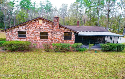 8063 Sycamore Lane W Jacksonville FL 32219