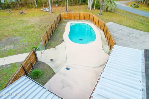8063 Sycamore Lane W Jacksonville FL 32219