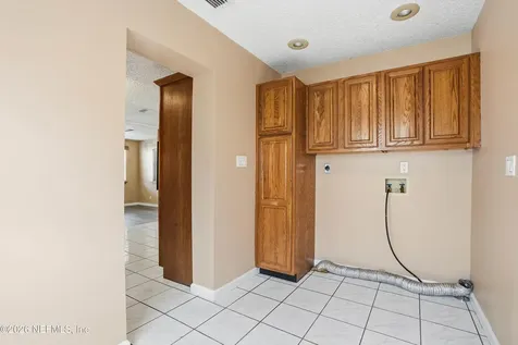 1736 Lakewood Road Jacksonville FL 32207