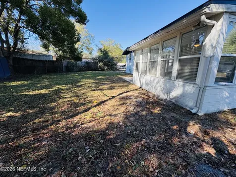 7008 Perke Drive Jacksonville FL 32210