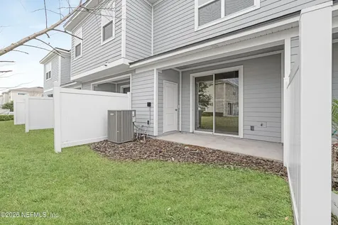 255 Annies Place Jacksonville FL 32218