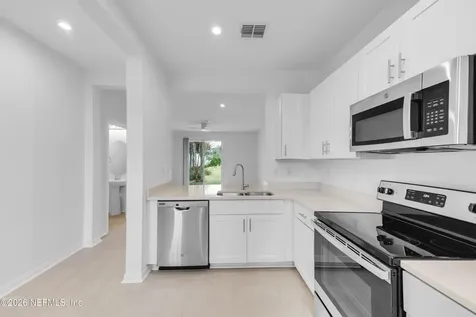 255 Annies Place Jacksonville FL 32218