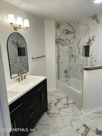1159 E Romaine Circle E Jacksonville FL 32225