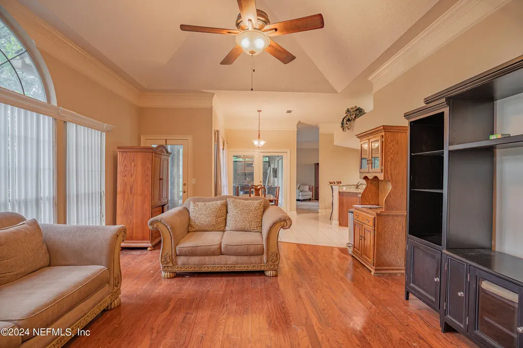 2674 Country Club Boulevard Orange Park FL 32073