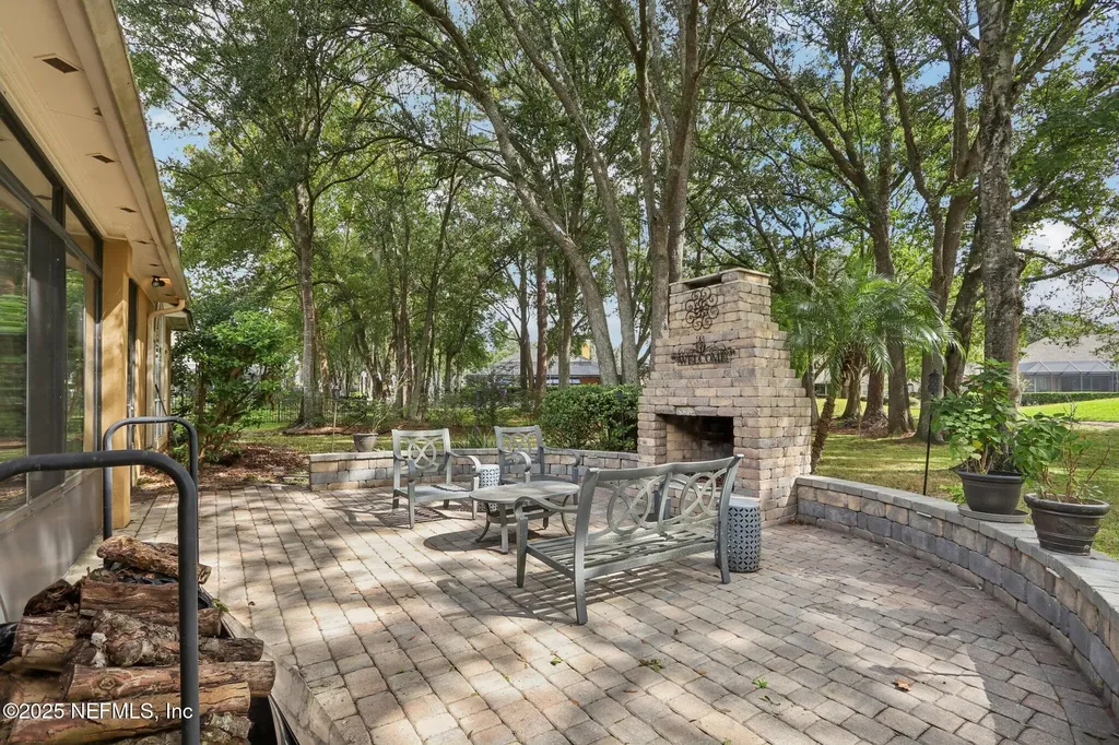 2674 Country Club Boulevard Orange Park FL 32073