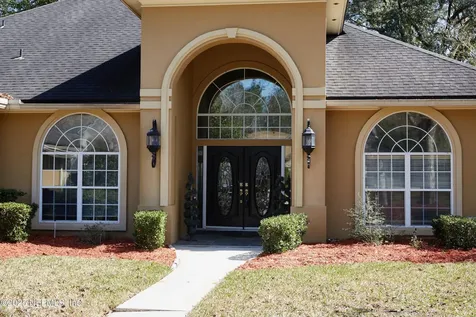 2674 Country Club Boulevard Orange Park FL 32073