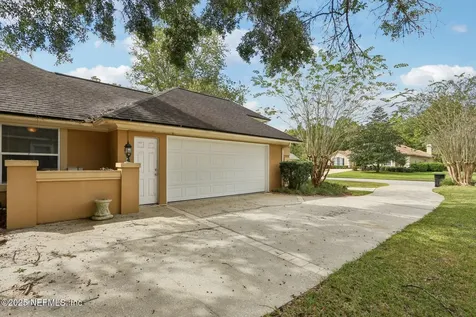 2674 Country Club Boulevard Orange Park FL 32073