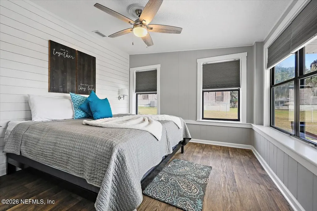 567 W Hillsborough Avenue Florahome FL 32140