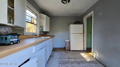 2323 Parental Home Road Jacksonville FL 32216