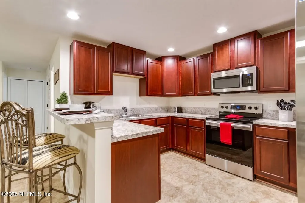 806 Oak Street Green Cove Springs FL 32043