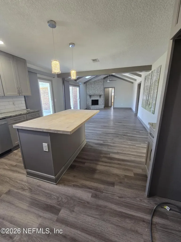 7239 White Birch Drive Jacksonville FL 32277