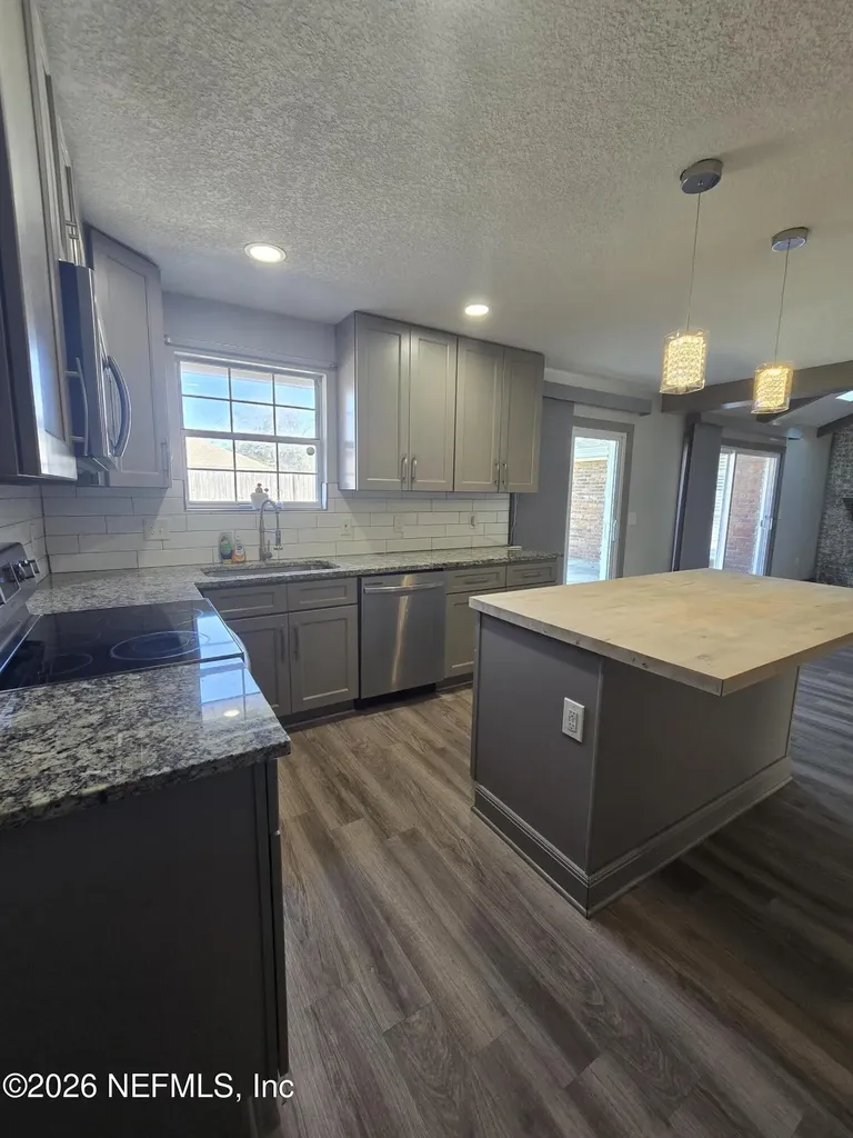 7239 White Birch Drive Jacksonville FL 32277