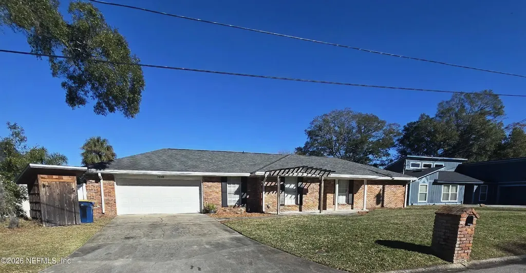 7239 White Birch Drive Jacksonville FL 32277
