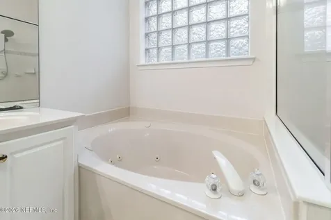 10461 Kylemore Glen Court Jacksonville FL 32256