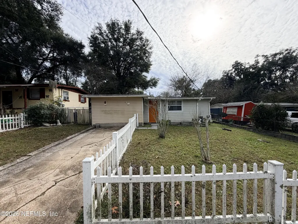 7952 Hare Avenue Jacksonville FL 32211