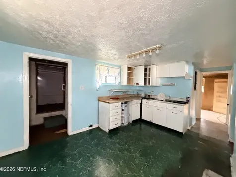 7952 Hare Avenue Jacksonville FL 32211