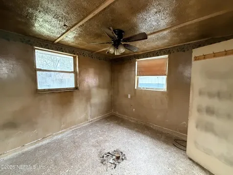 7952 Hare Avenue Jacksonville FL 32211