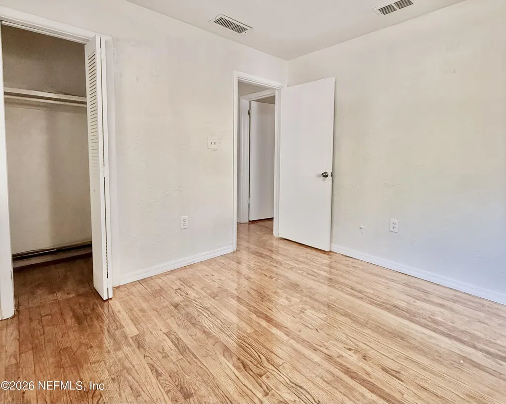 821 NE 22nd Terrace Gainesville FL 32641