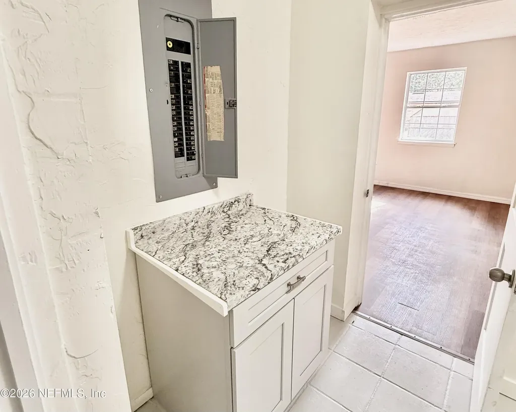 821 NE 22nd Terrace Gainesville FL 32641