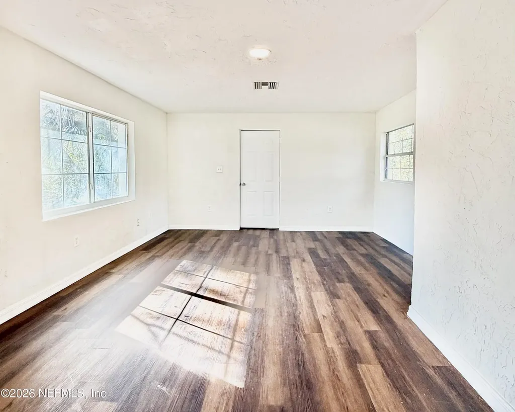 821 NE 22nd Terrace Gainesville FL 32641