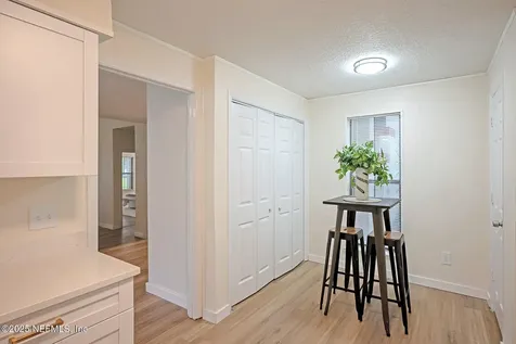 1901 Wood Hill Place Jacksonville FL 32256