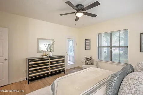 1901 Wood Hill Place Jacksonville FL 32256