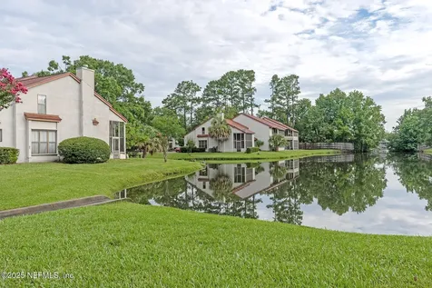 1901 Wood Hill Place Jacksonville FL 32256