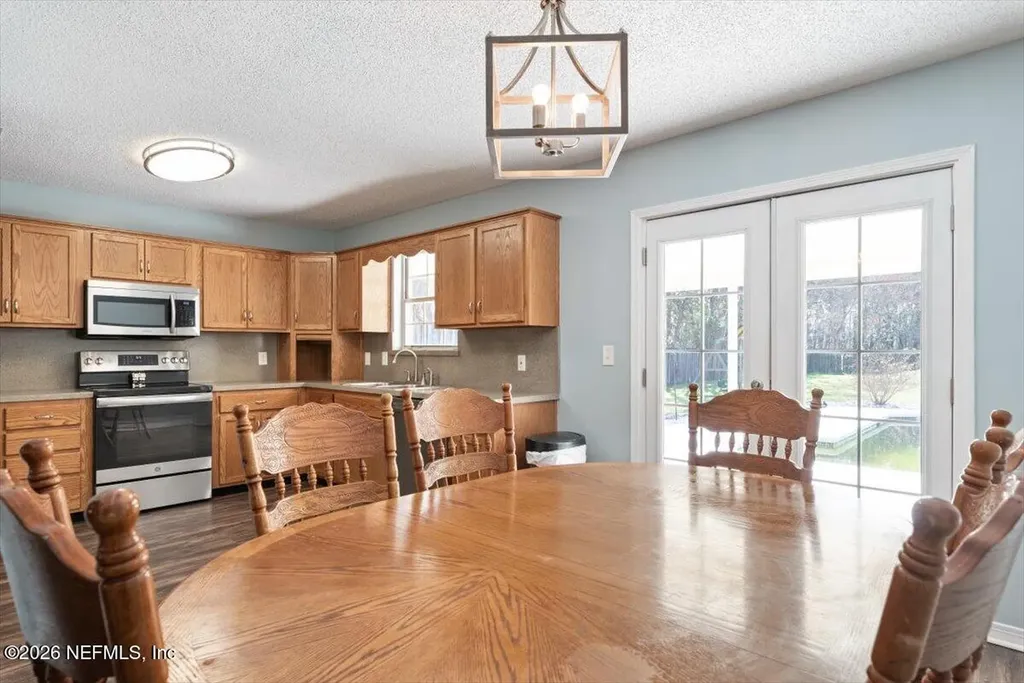 44152 Swallowfork Avenue Callahan FL 32011