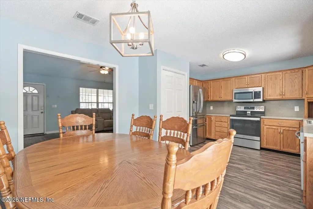 44152 Swallowfork Avenue Callahan FL 32011