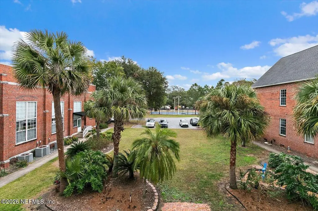 1951 N Market Street Jacksonville FL 32206