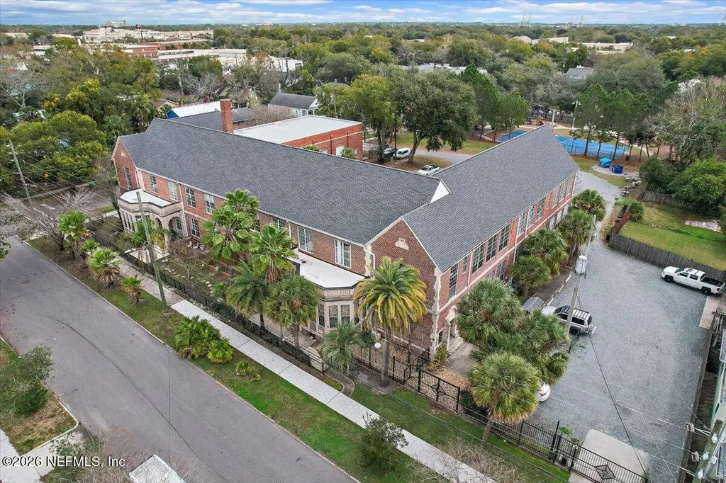 1951 N Market Street Jacksonville FL 32206