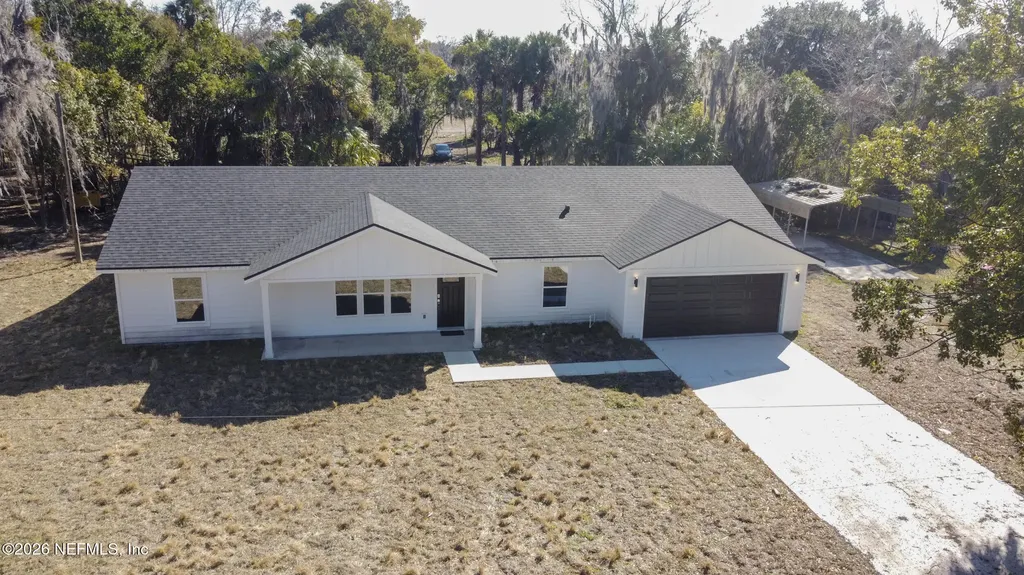 911 N 14th Street Palatka FL 32177