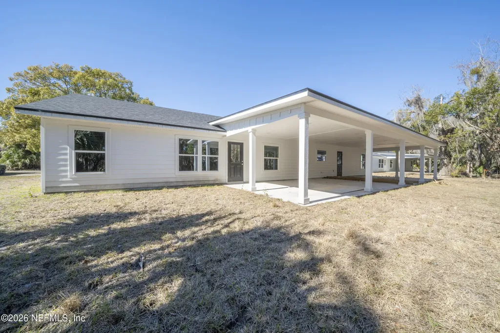 911 N 14th Street Palatka FL 32177
