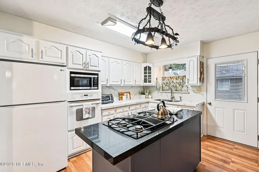 2232 W Hidden Waters Drive Green Cove Springs FL 32043