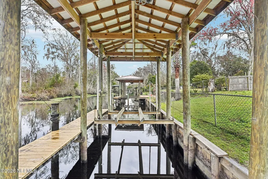 2232 W Hidden Waters Drive Green Cove Springs FL 32043