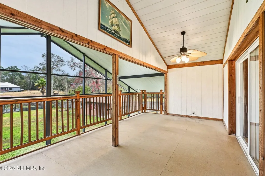 2232 W Hidden Waters Drive Green Cove Springs FL 32043