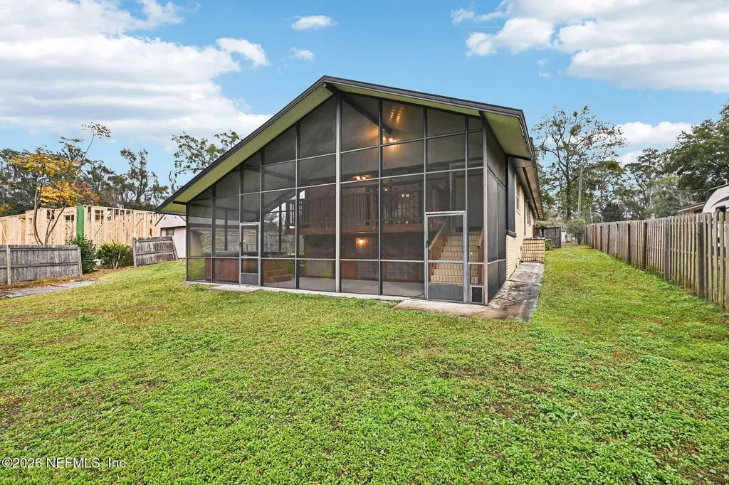 2232 W Hidden Waters Drive Green Cove Springs FL 32043