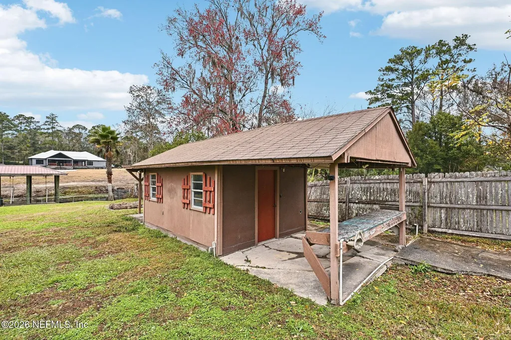 2232 W Hidden Waters Drive Green Cove Springs FL 32043