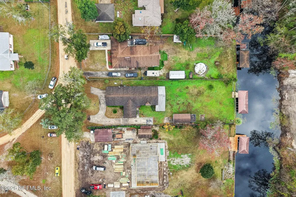 2232 W Hidden Waters Drive Green Cove Springs FL 32043