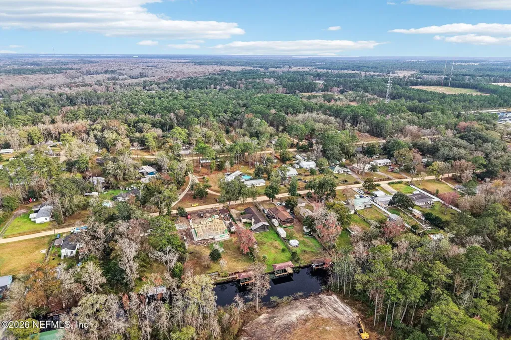 2232 W Hidden Waters Drive Green Cove Springs FL 32043