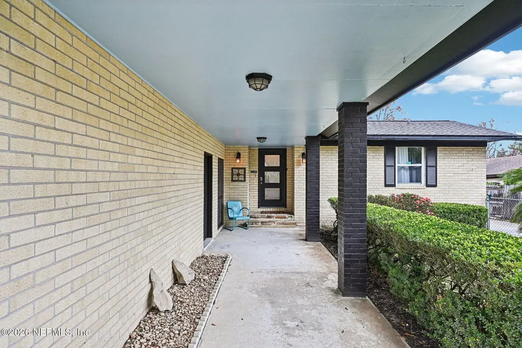 2232 W Hidden Waters Drive Green Cove Springs FL 32043