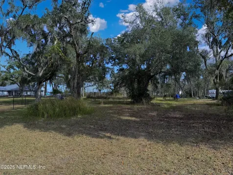 512 Cedar Creek Road Palatka FL 32177