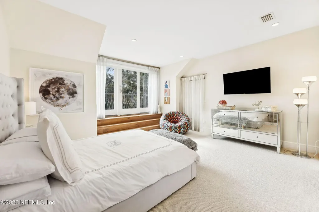 135 Long Point Drive Fernandina Beach FL 32034