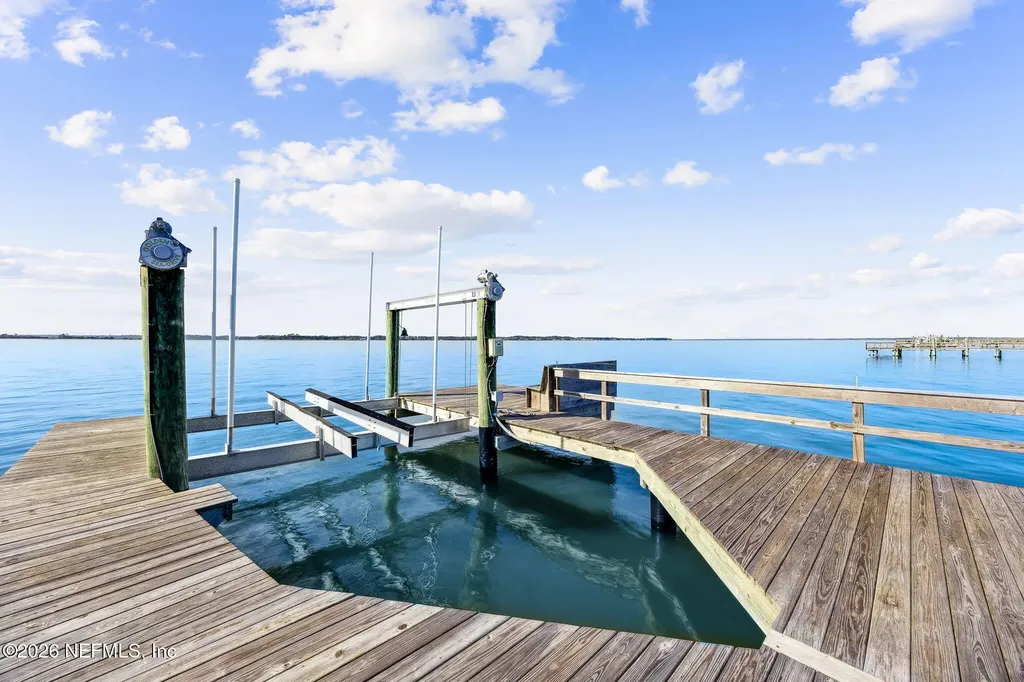 135 Long Point Drive Fernandina Beach FL 32034