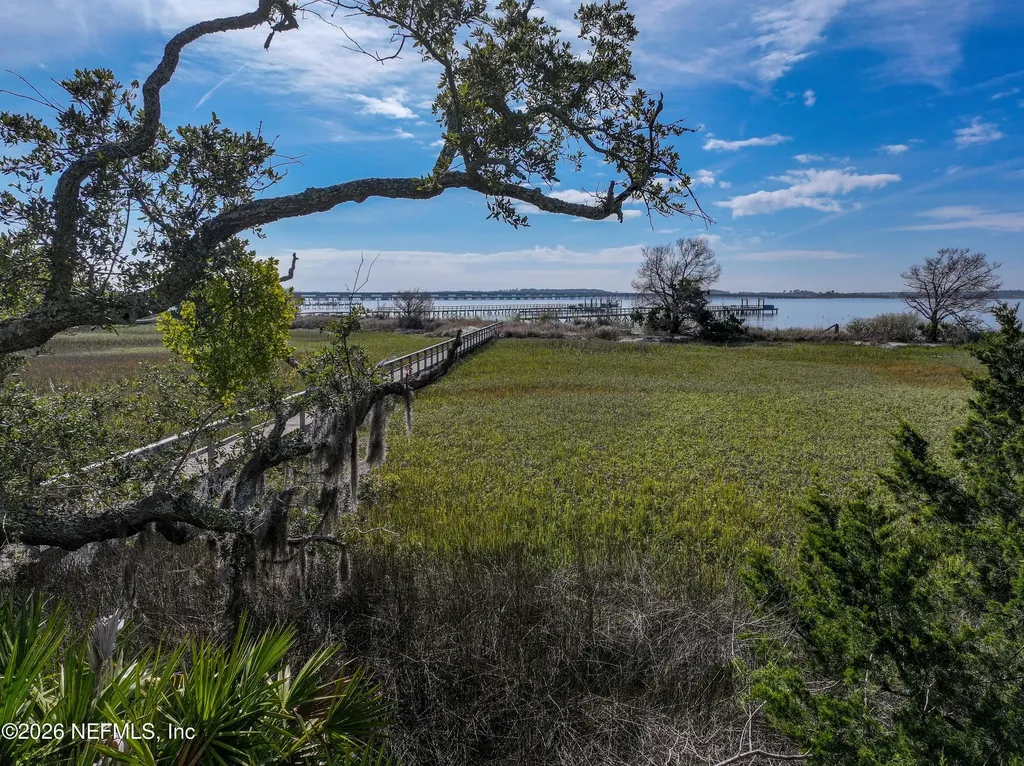 135 Long Point Drive Fernandina Beach FL 32034