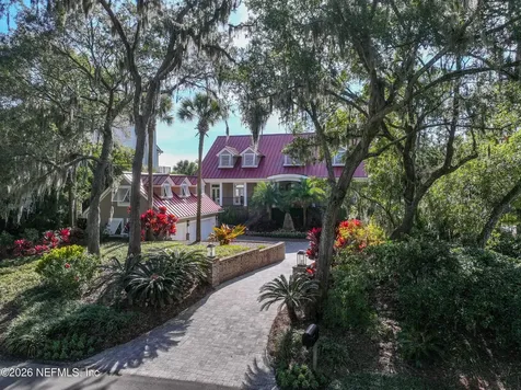 135 Long Point Drive Fernandina Beach FL 32034