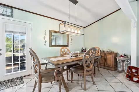 7878 Jeff Drive Jacksonville FL 32244