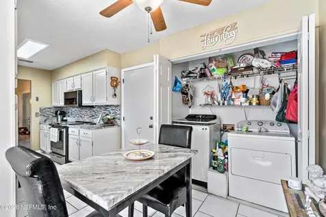 7878 Jeff Drive Jacksonville FL 32244